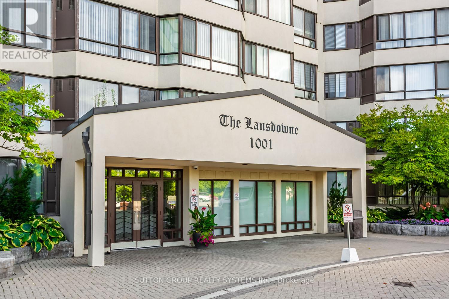 619 - 1001 Cedarglen Gate, Mississauga, Ontario  L5C 4R2 - Photo 1 - W12377852
