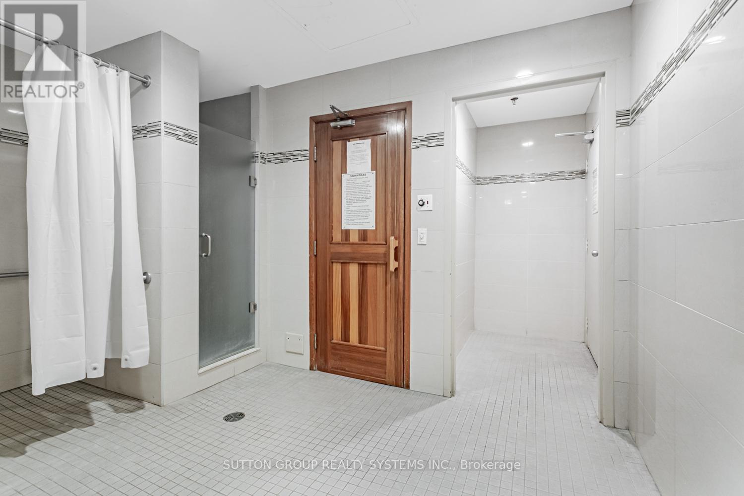 619 - 1001 Cedarglen Gate, Mississauga, Ontario  L5C 4R2 - Photo 33 - W12377852