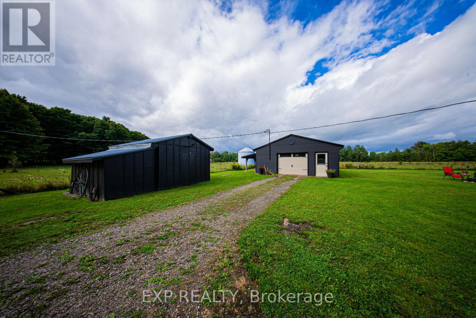 70408 Zion Church Road, Georgian Bluffs, Ontario  N0H 2T0 - Photo 24 - X12377292