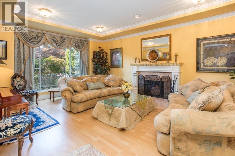 5524 Cornwall Drive, Richmond, British Columbia  V7C 5M8 - Photo 3 - R3042652