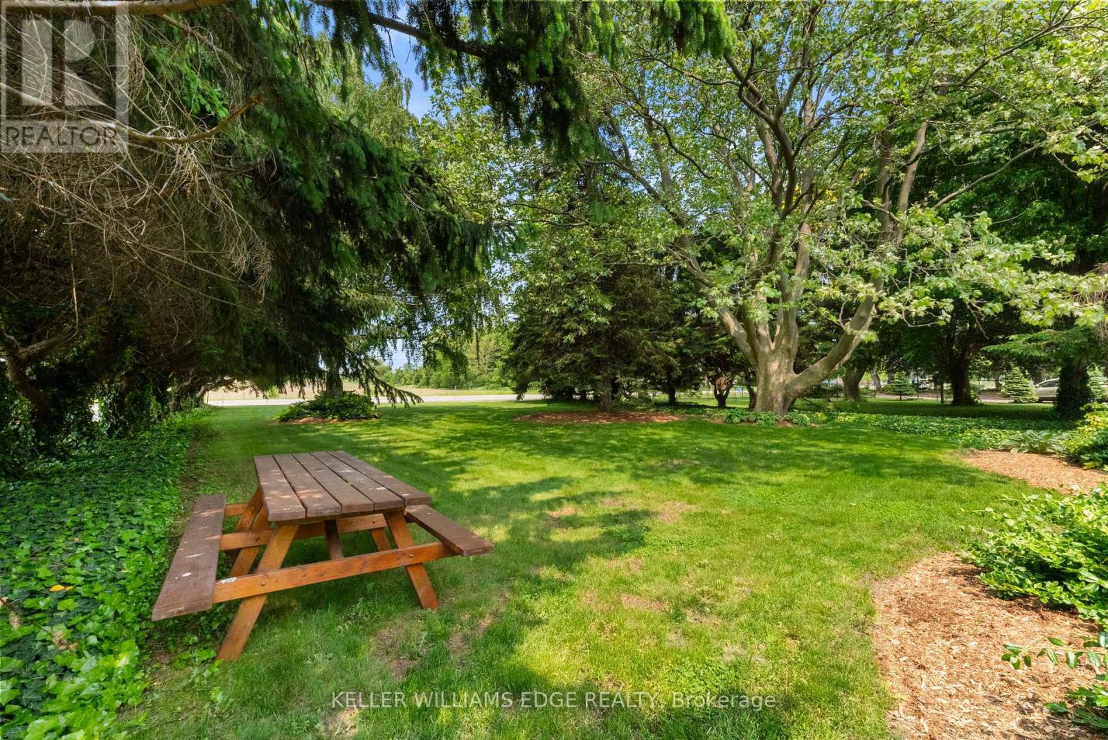 982 Highway 8, Hamilton, Ontario  L8E 5H9 - Photo 35 - X12377679