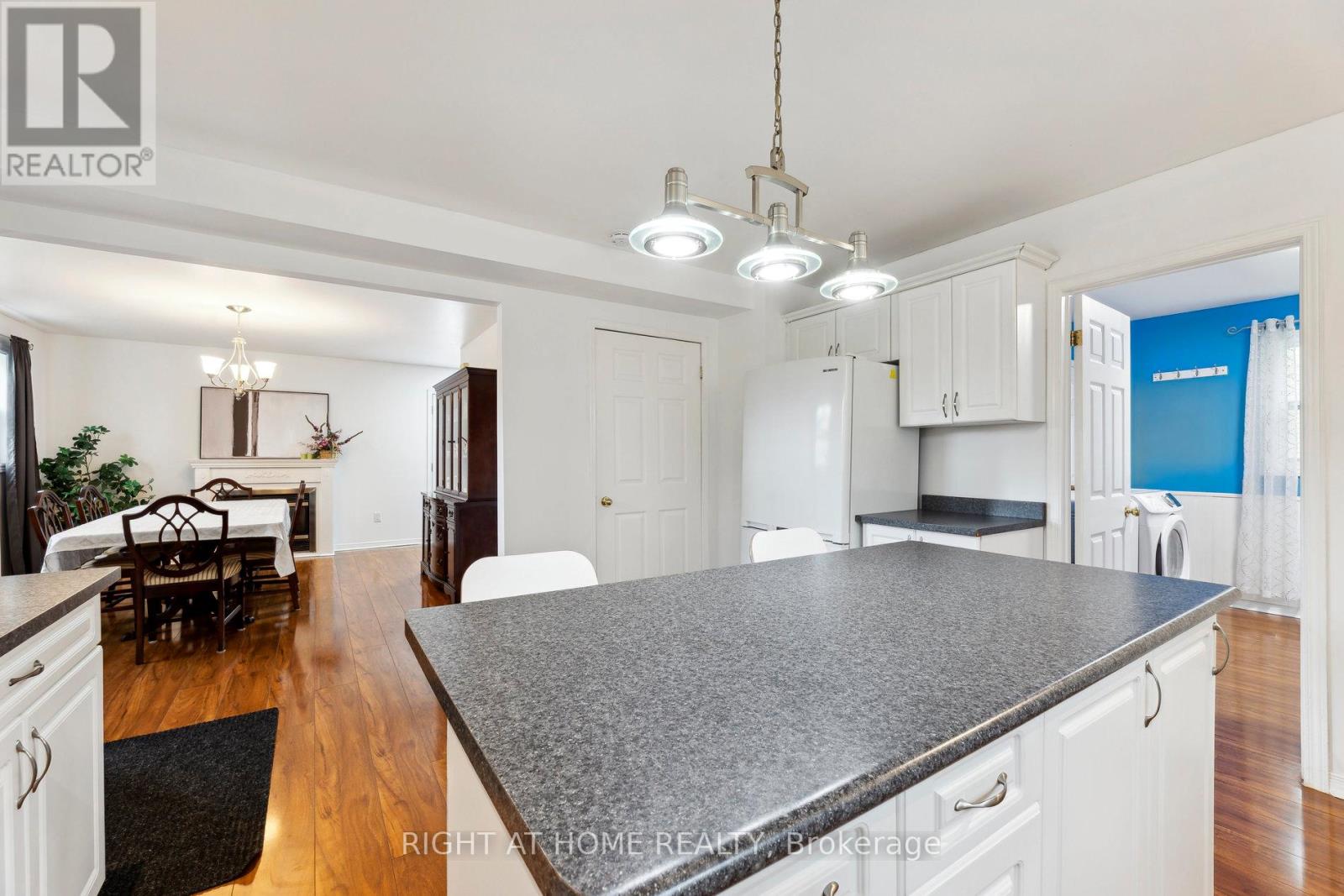 186 Dundas Street W, Quinte West (Trenton Ward), Ontario  K8V 3R2 - Photo 16 - X12377751