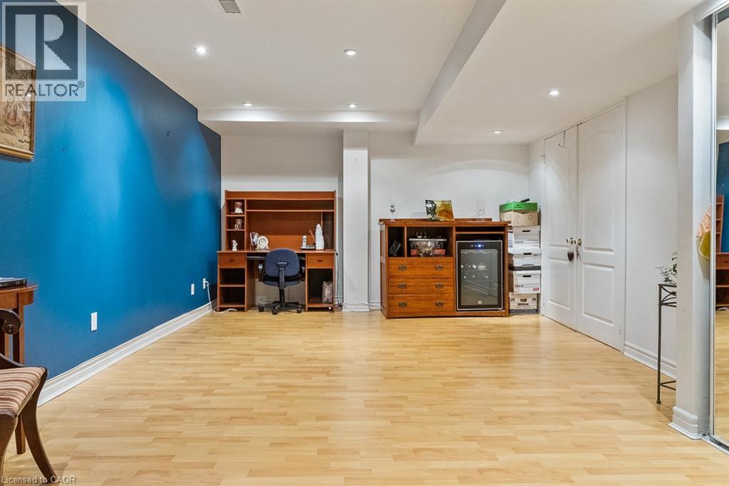 1373 Queen Victoria Avenue, Mississauga, Ontario  L5H 3H2 - Photo 27 - 40765332
