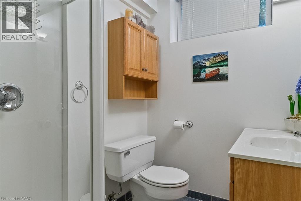 1373 Queen Victoria Avenue, Mississauga, Ontario  L5H 3H2 - Photo 30 - 40765332