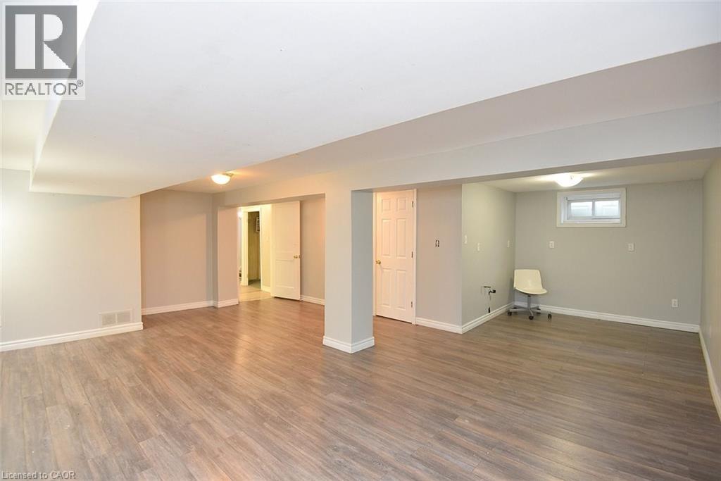82 East 38th Street, Hamilton, Ontario  L8V 4E5 - Photo 26 - 40764900