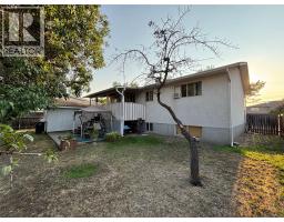 3049 Gordon Drive, kelowna, British Columbia
