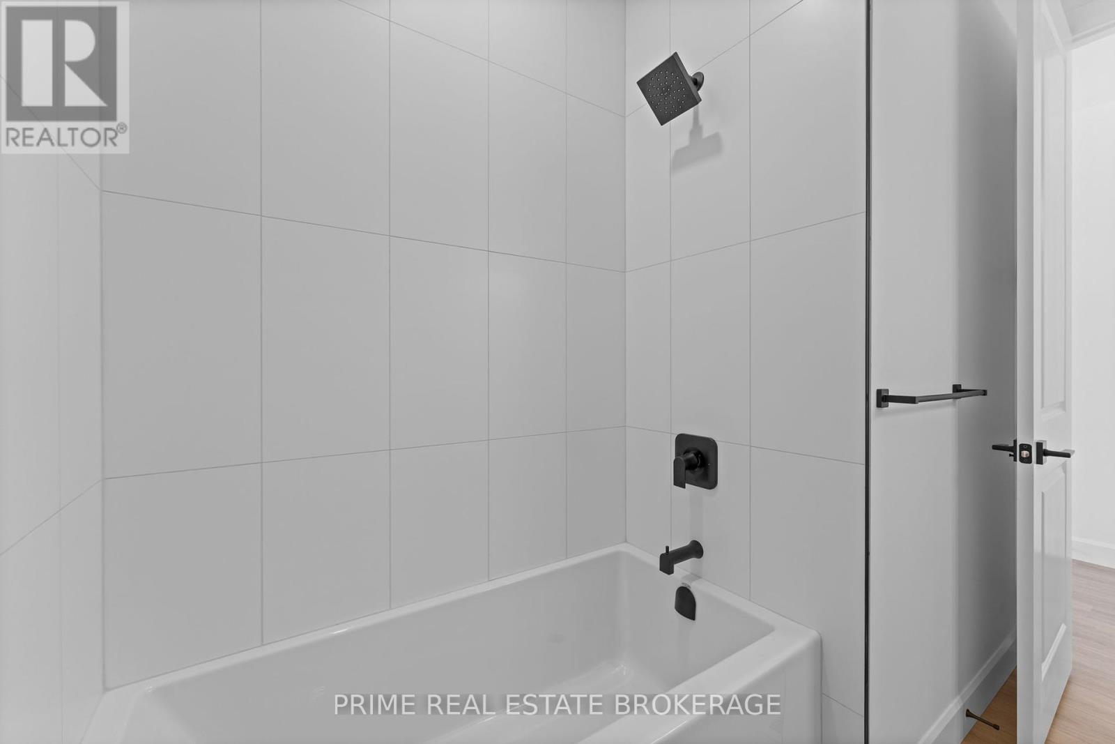 1 - 110 Coastal Crescent, Lambton Shores (Grand Bend), Ontario  N0M 1T0 - Photo 5 - X12378114
