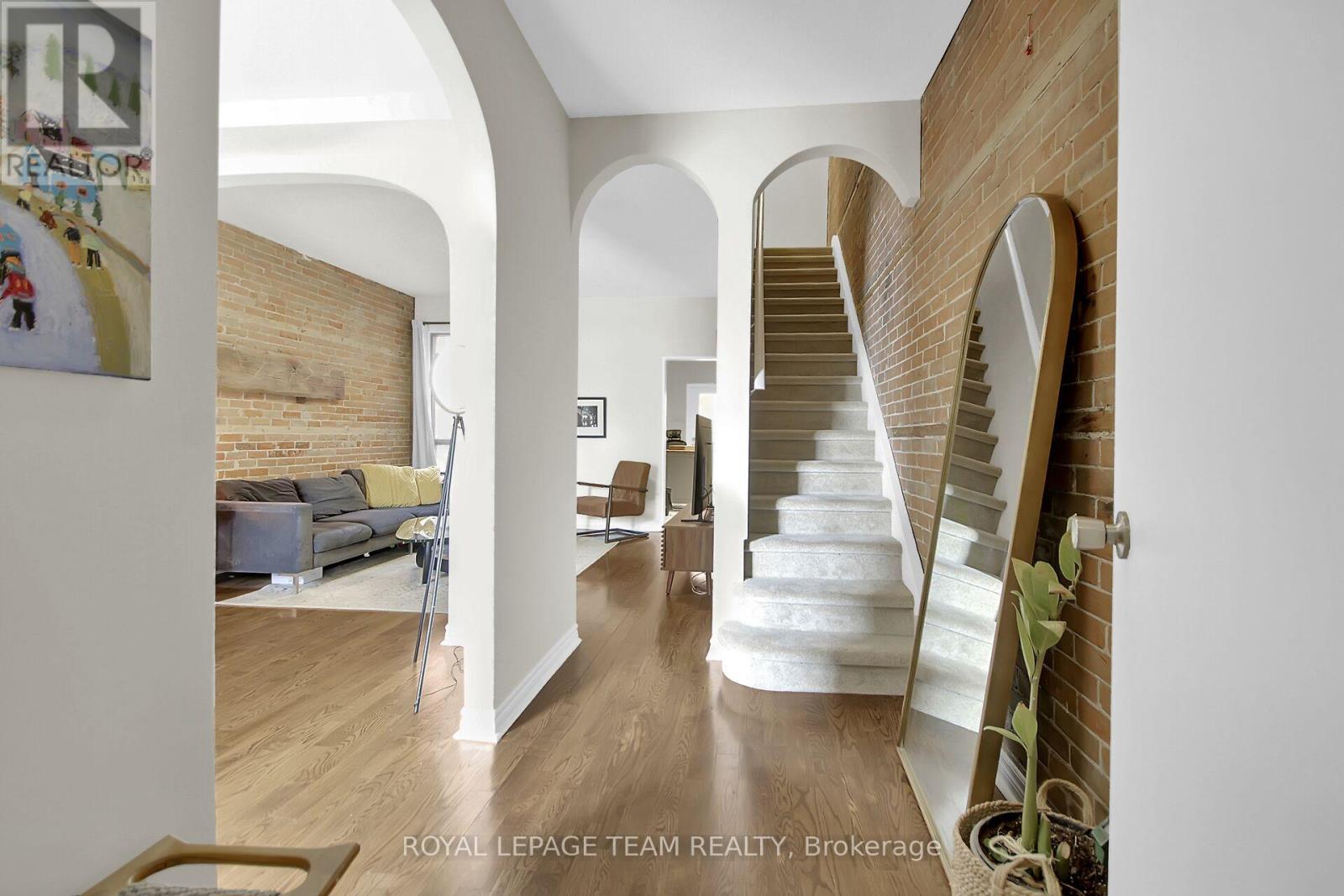 Property at 57 ARGYLE AVENUE image 3