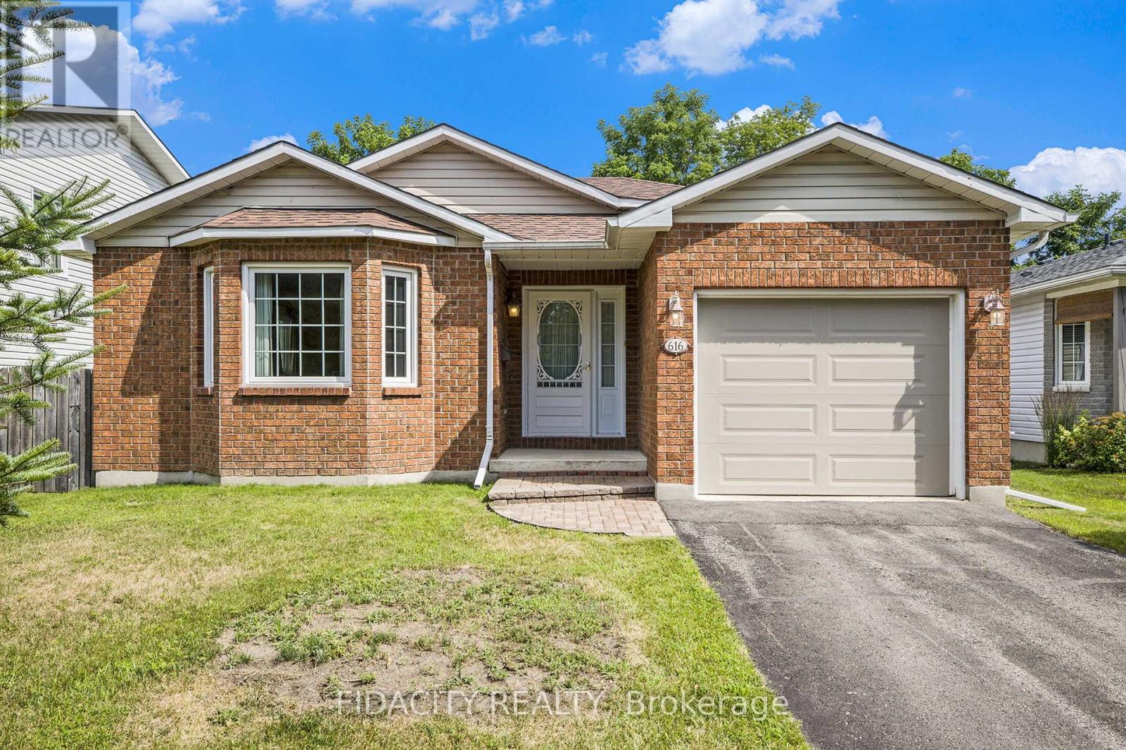 616 CLOTHIER STREET E, North Grenville, Ontario