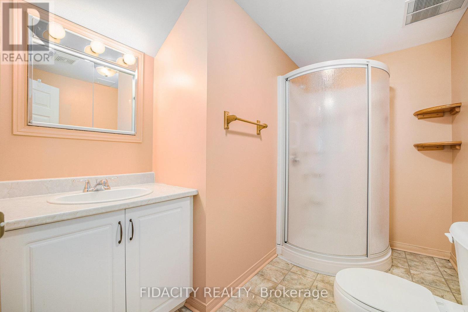 616 Clothier Street E, North Grenville, Ontario  K0G 1J0 - Photo 27 - X12378104