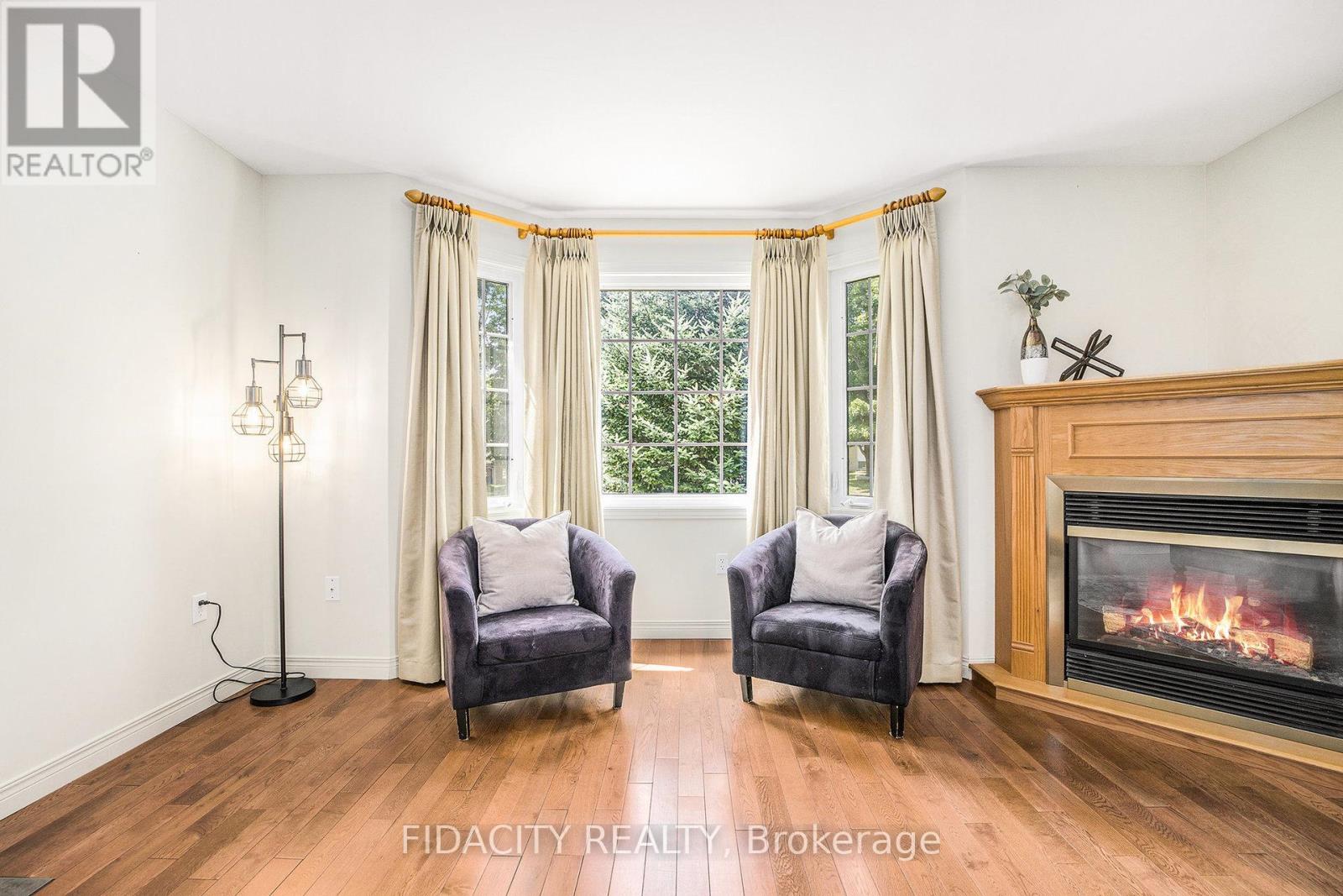 616 Clothier Street E, North Grenville, Ontario  K0G 1J0 - Photo 5 - X12378104