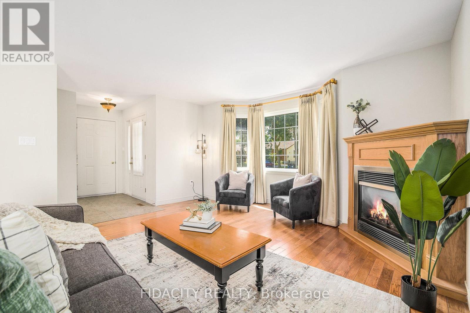 616 Clothier Street E, North Grenville, Ontario  K0G 1J0 - Photo 6 - X12378104