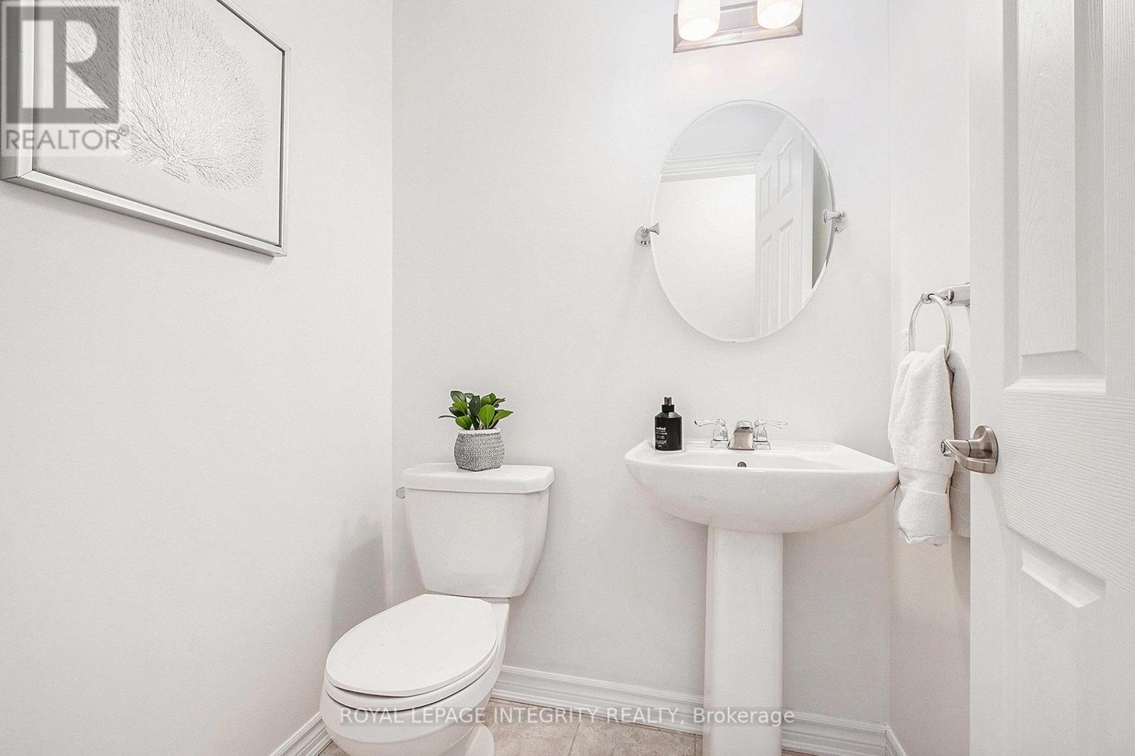 305 Lipizzaner Street, Ottawa, Ontario  K2S 0X8 - Photo 18 - X12378136
