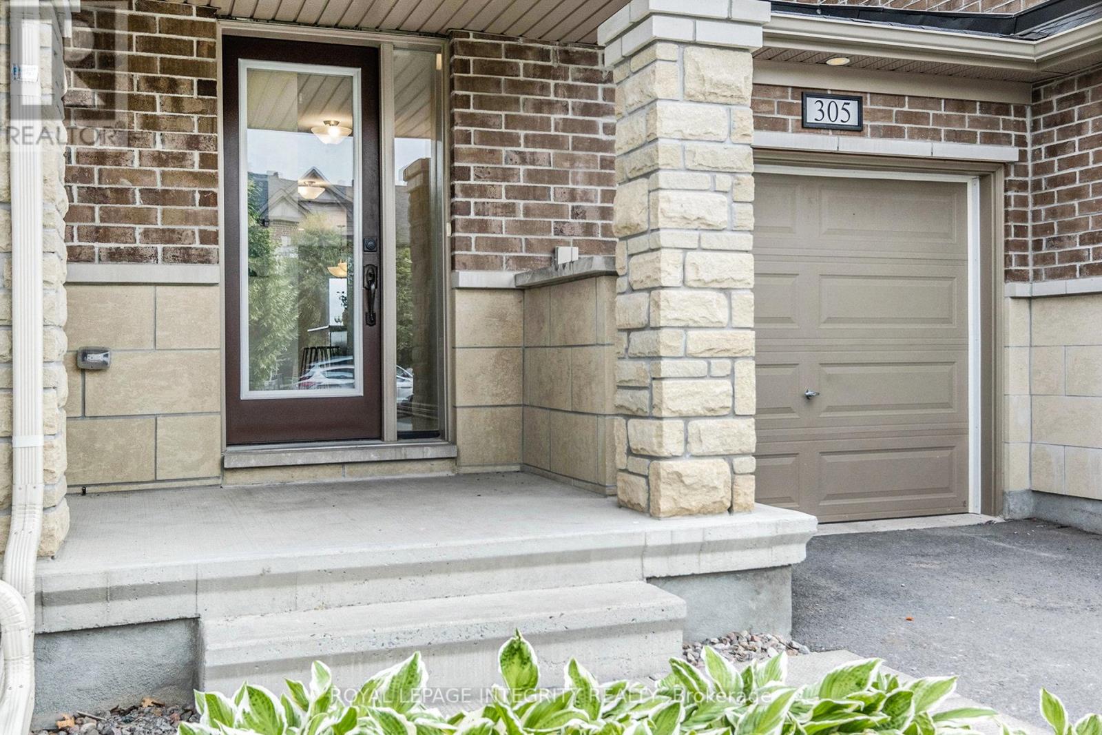 305 Lipizzaner Street, Ottawa, Ontario  K2S 0X8 - Photo 3 - X12378136