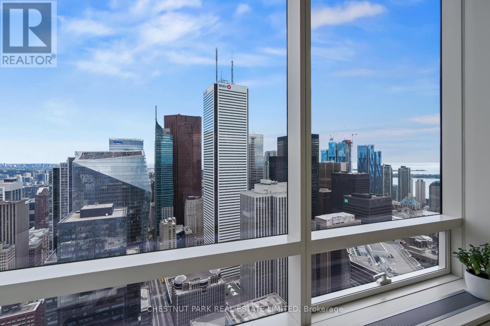 5707 - 180 University Avenue, Toronto (Bay Street Corridor), Ontario  M5H 0A2 - Photo 4 - C12377902