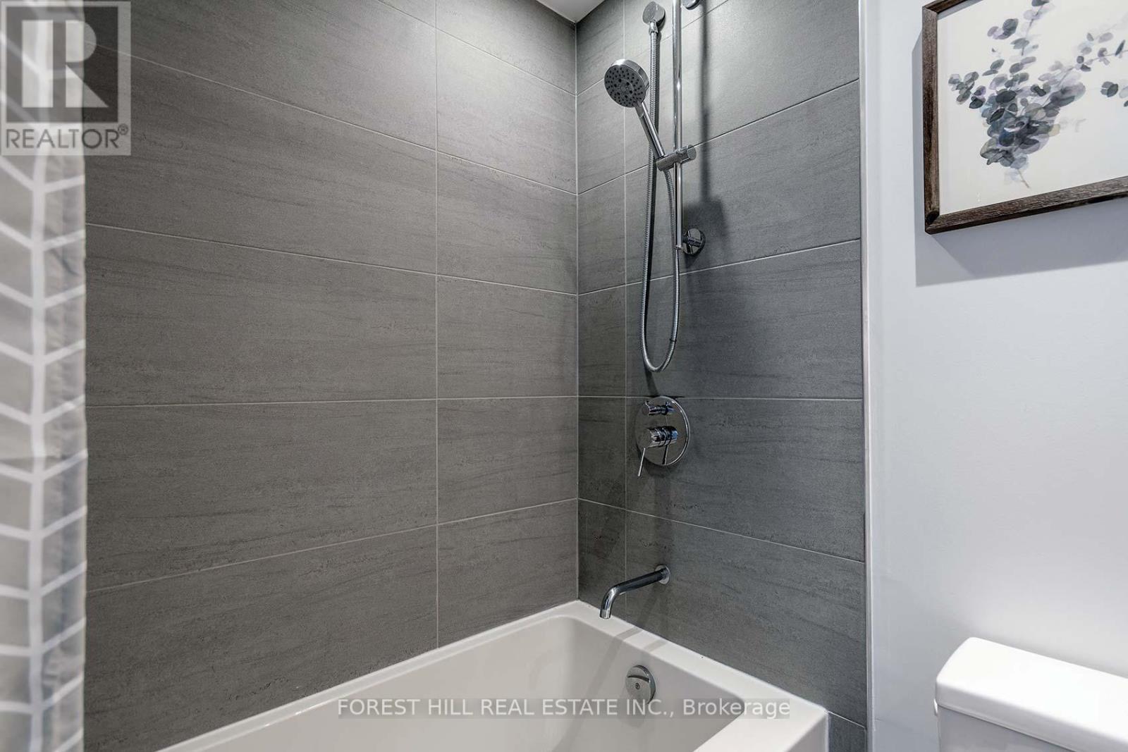 711 - 161 Roehampton Avenue, Toronto, Ontario  M4P 1P9 - Photo 18 - C12377912
