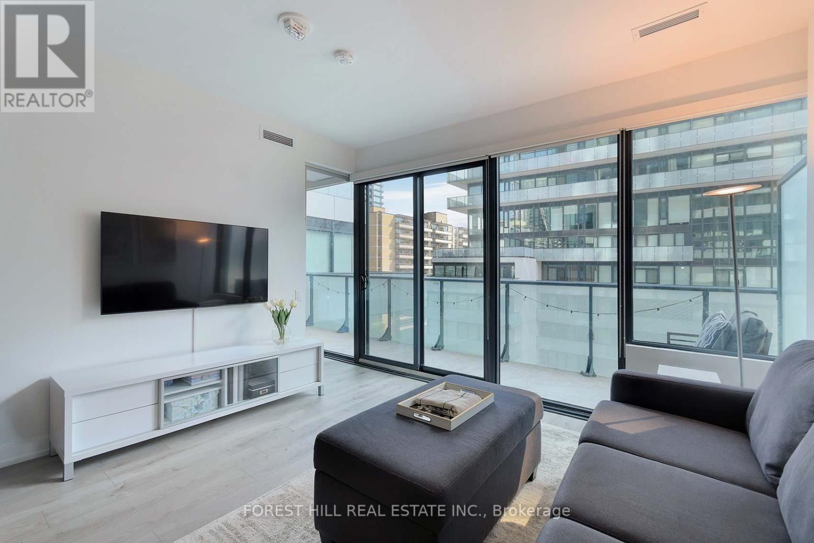 711 - 161 Roehampton Avenue, Toronto, Ontario  M4P 1P9 - Photo 9 - C12377912