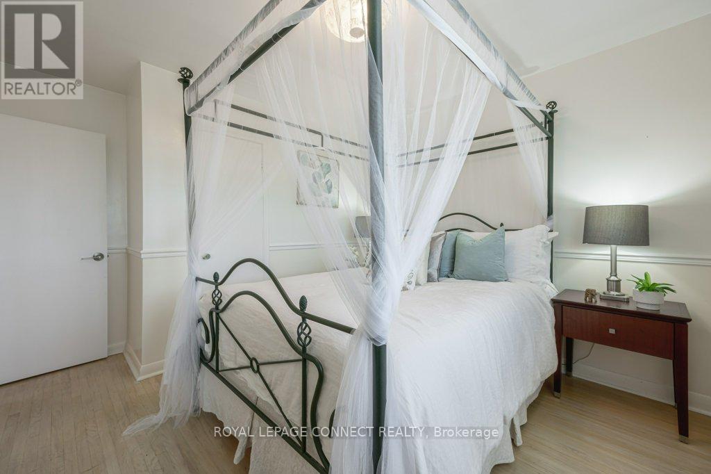 2 Ailsa Craig Court, Toronto (Westminster-Branson), Ontario  M2R 2B8 - Photo 18 - C12377951