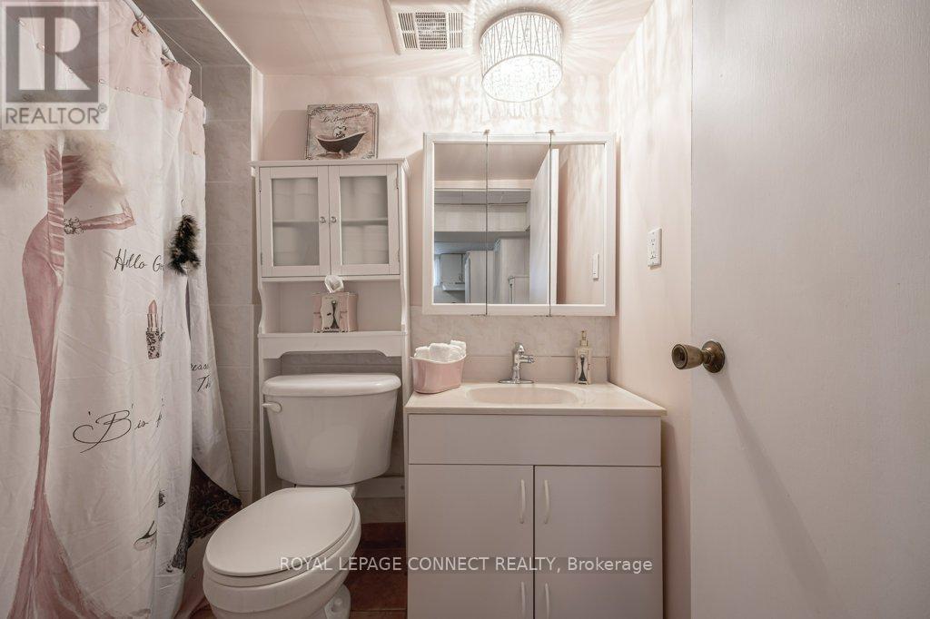 2 Ailsa Craig Court, Toronto (Westminster-Branson), Ontario  M2R 2B8 - Photo 27 - C12377951