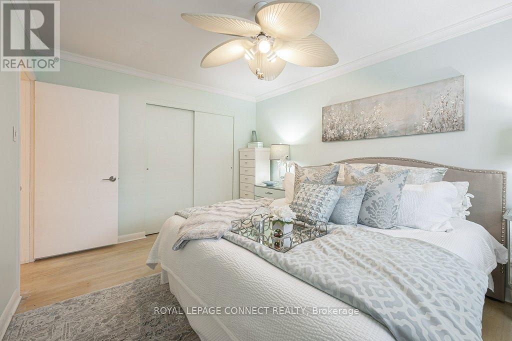 2 Ailsa Craig Court, Toronto (Westminster-Branson), Ontario  M2R 2B8 - Photo 37 - C12377951
