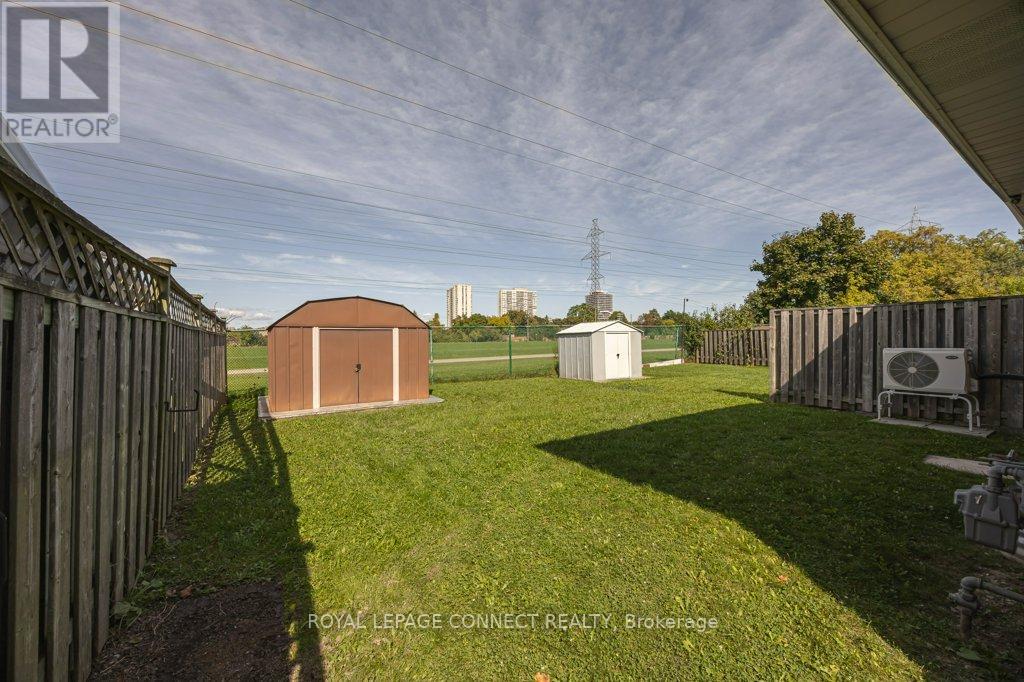 2 Ailsa Craig Court, Toronto (Westminster-Branson), Ontario  M2R 2B8 - Photo 38 - C12377951