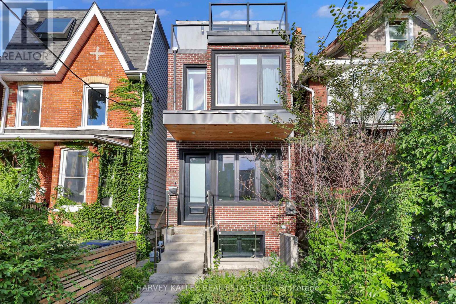 Property at 257 BORDEN STREET image 1