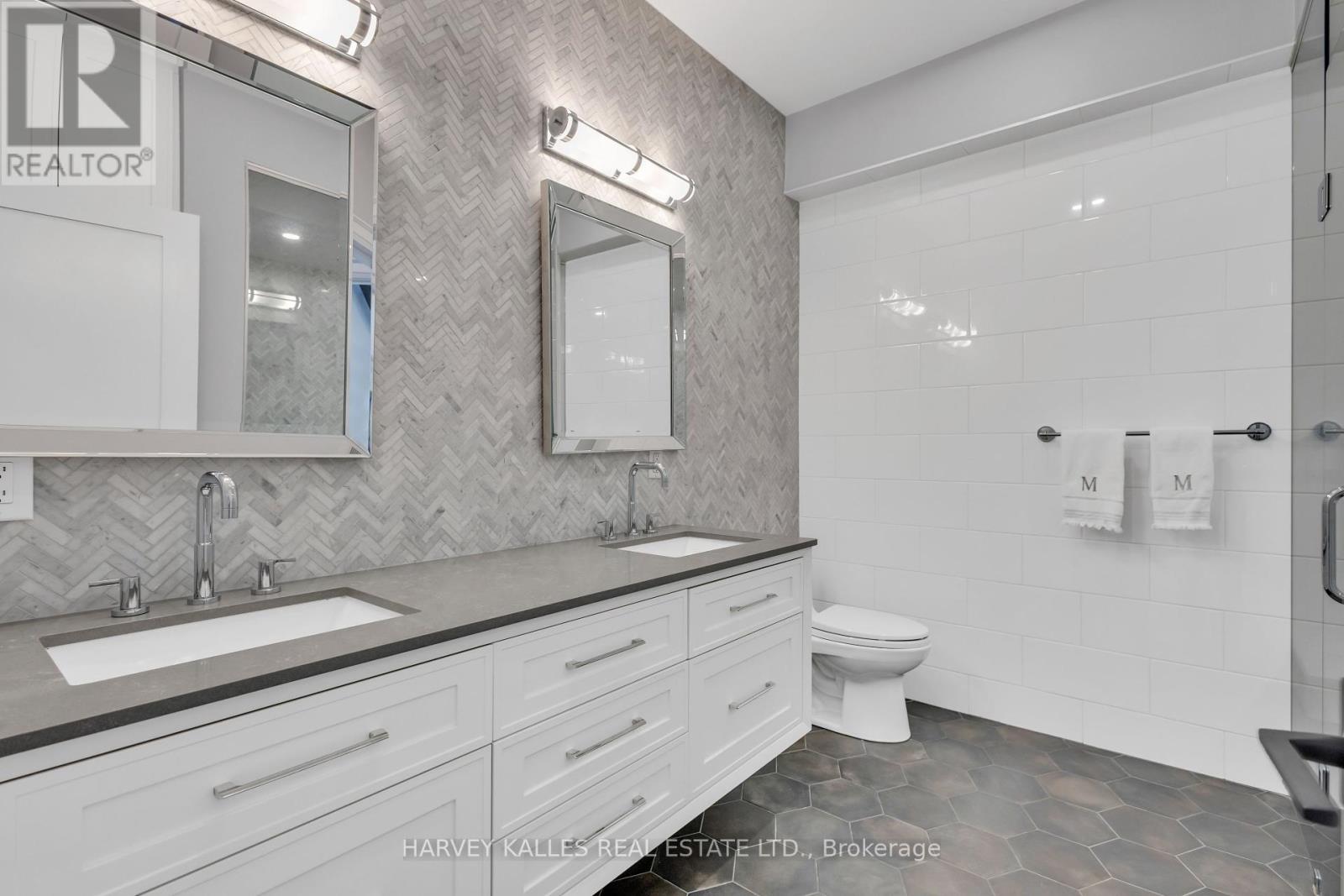 257 Borden Street, Toronto, Ontario  M5S 2N5 - Photo 25 - C12377971