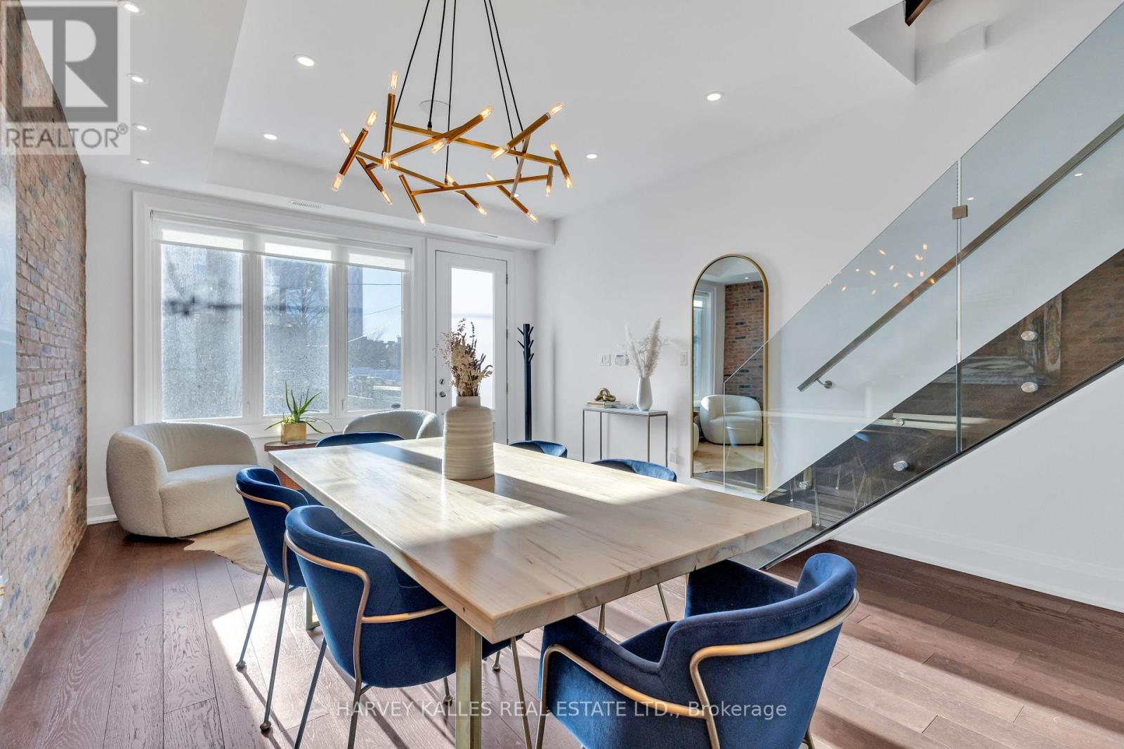 257 Borden Street, Toronto, Ontario  M5S 2N5 - Photo 7 - C12377971