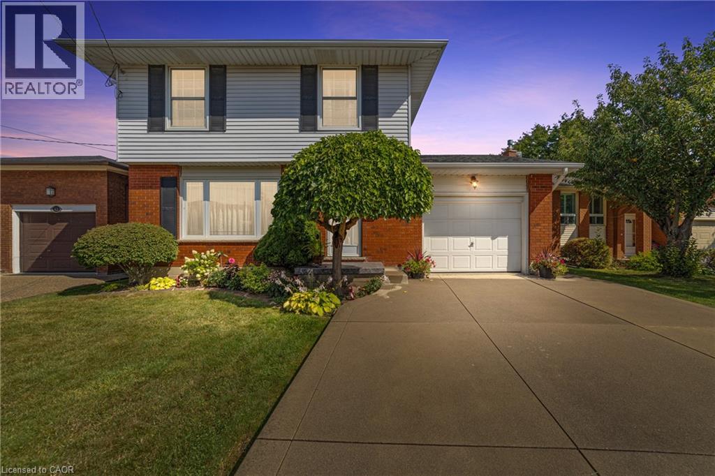 47 Leaway Avenue, Hamilton, Ontario  L8W 1S7 - Photo 2 - 40764686