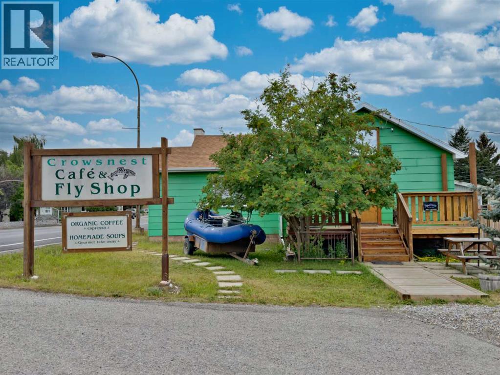 8301 20 Avenue, Coleman, Alberta  T0K 0M0 - Photo 2 - A2148468