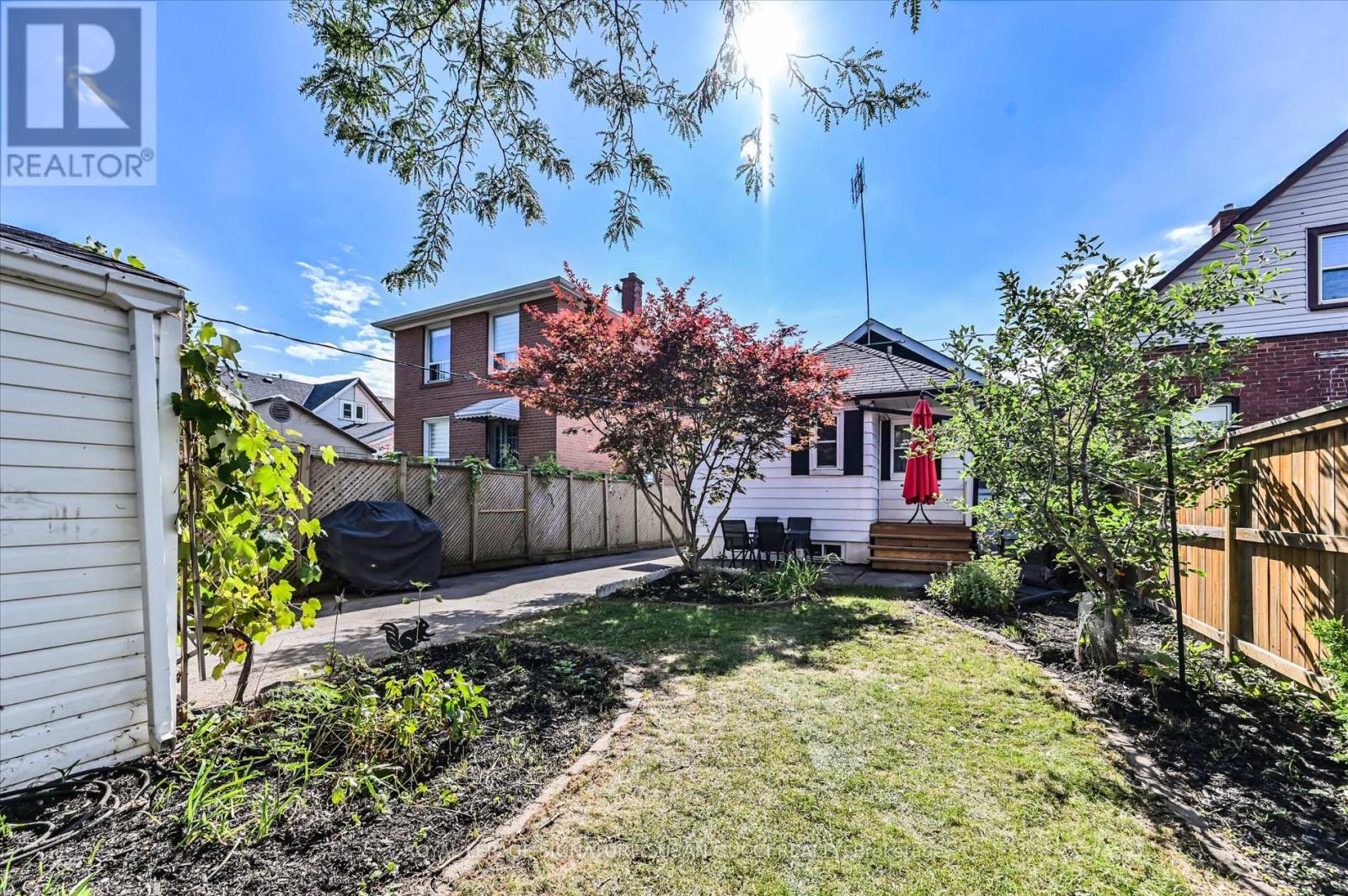 281 Westlake Avenue, Toronto, Ontario  M4C 4T7 - Photo 27 - E12377893