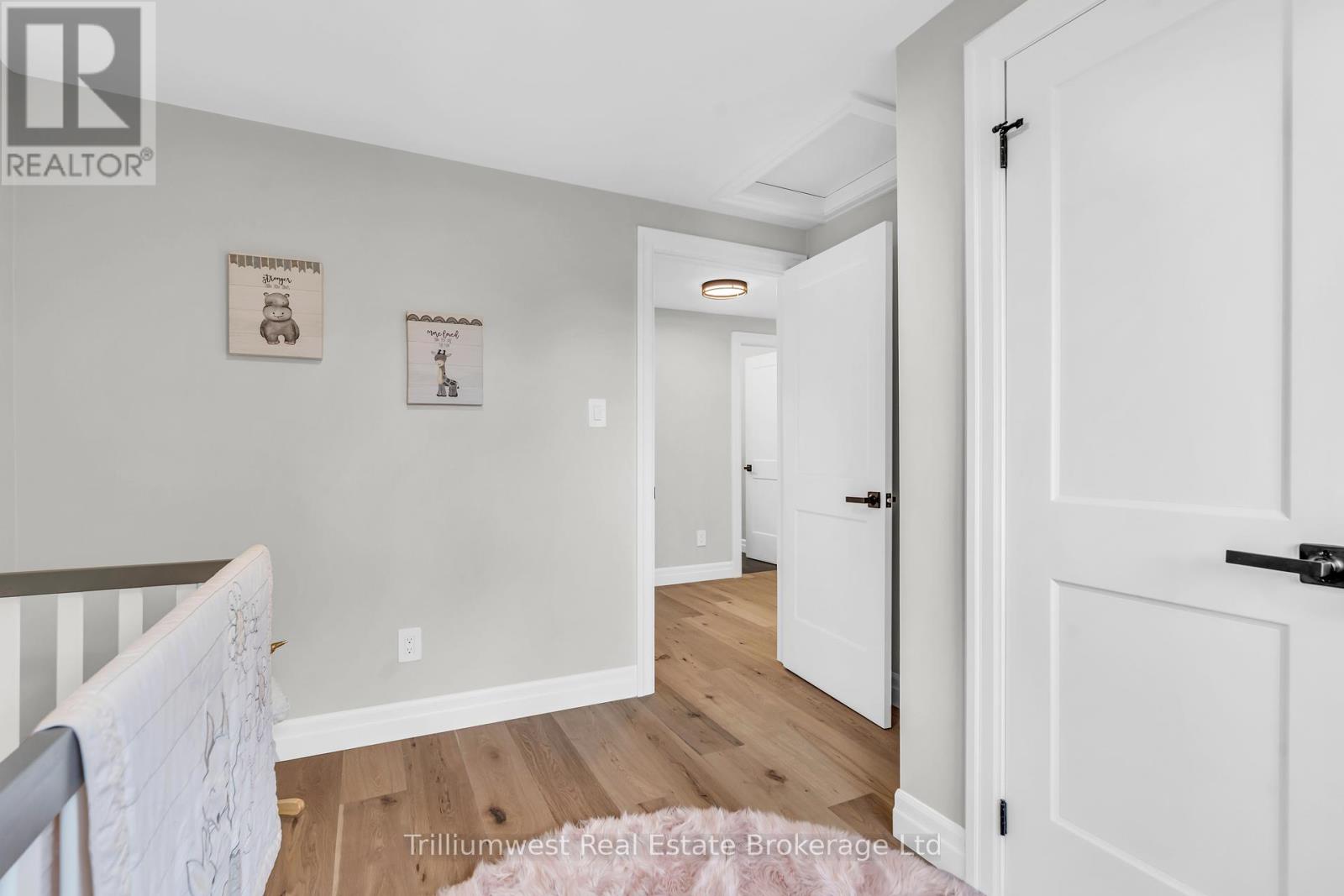 8 Chadwick Avenue, Guelph, Ontario  N1H 3E4 - Photo 26 - X12378033