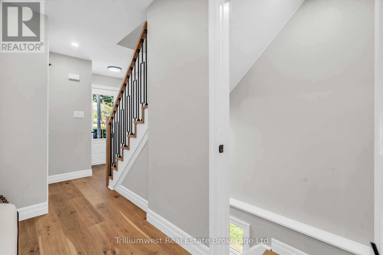 8 Chadwick Avenue, Guelph, Ontario  N1H 3E4 - Photo 29 - X12378033