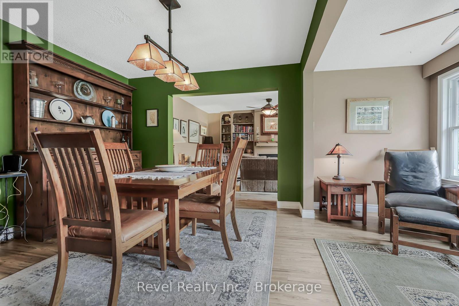 382 2nd Avenue Se, Georgian Bluffs, Ontario  N4K 5T1 - Photo 7 - X12378048