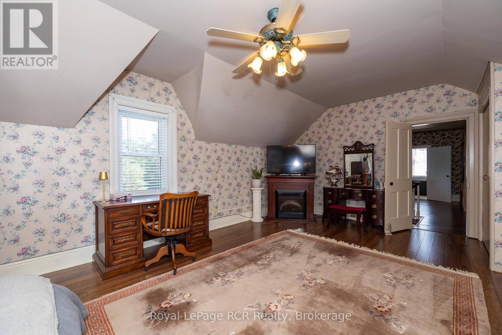 580283 Side Road 60, Chatsworth, Ontario  N0H 1C0 - Photo 25 - X12378053