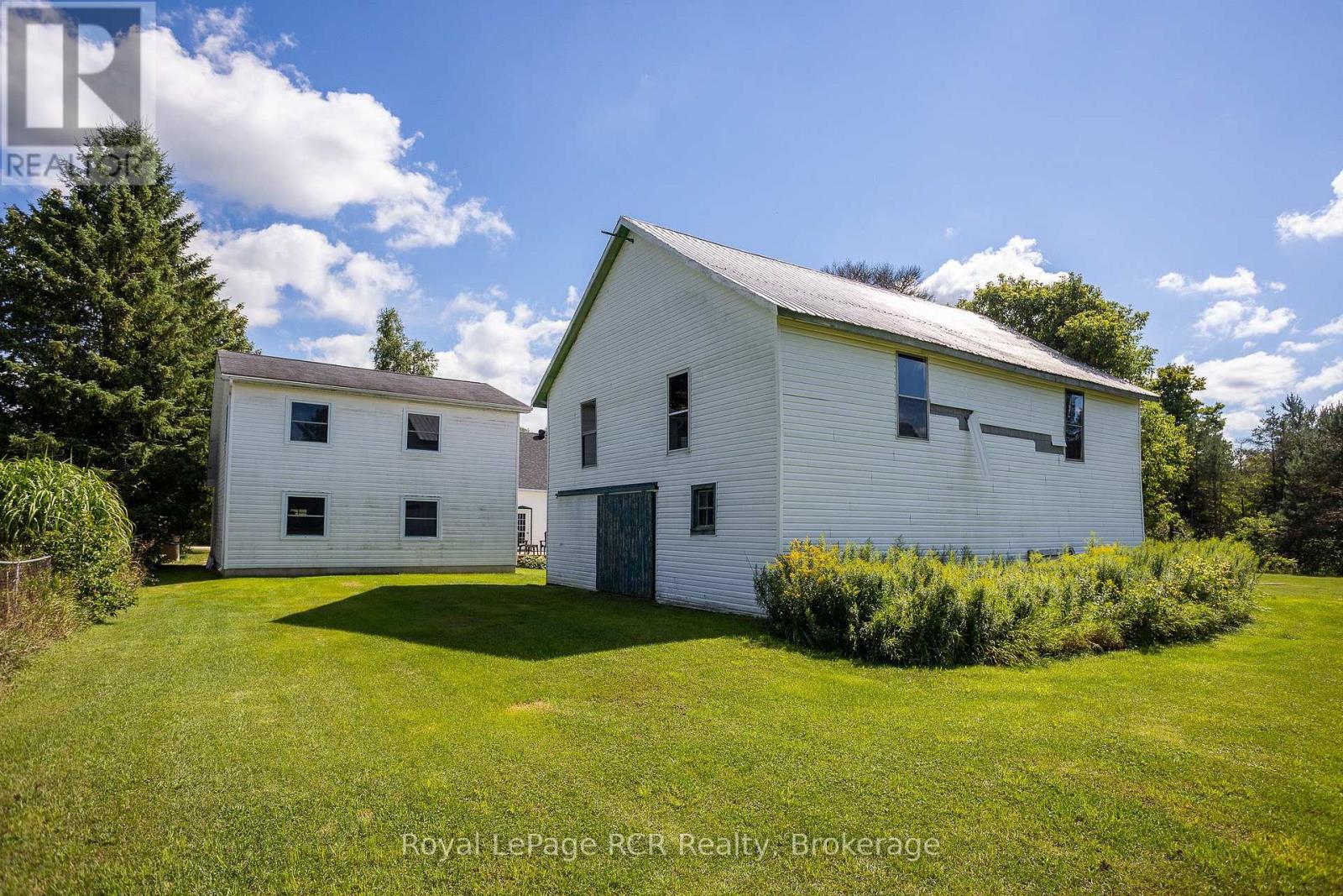 580283 Side Road 60, Chatsworth, Ontario  N0H 1C0 - Photo 35 - X12378053