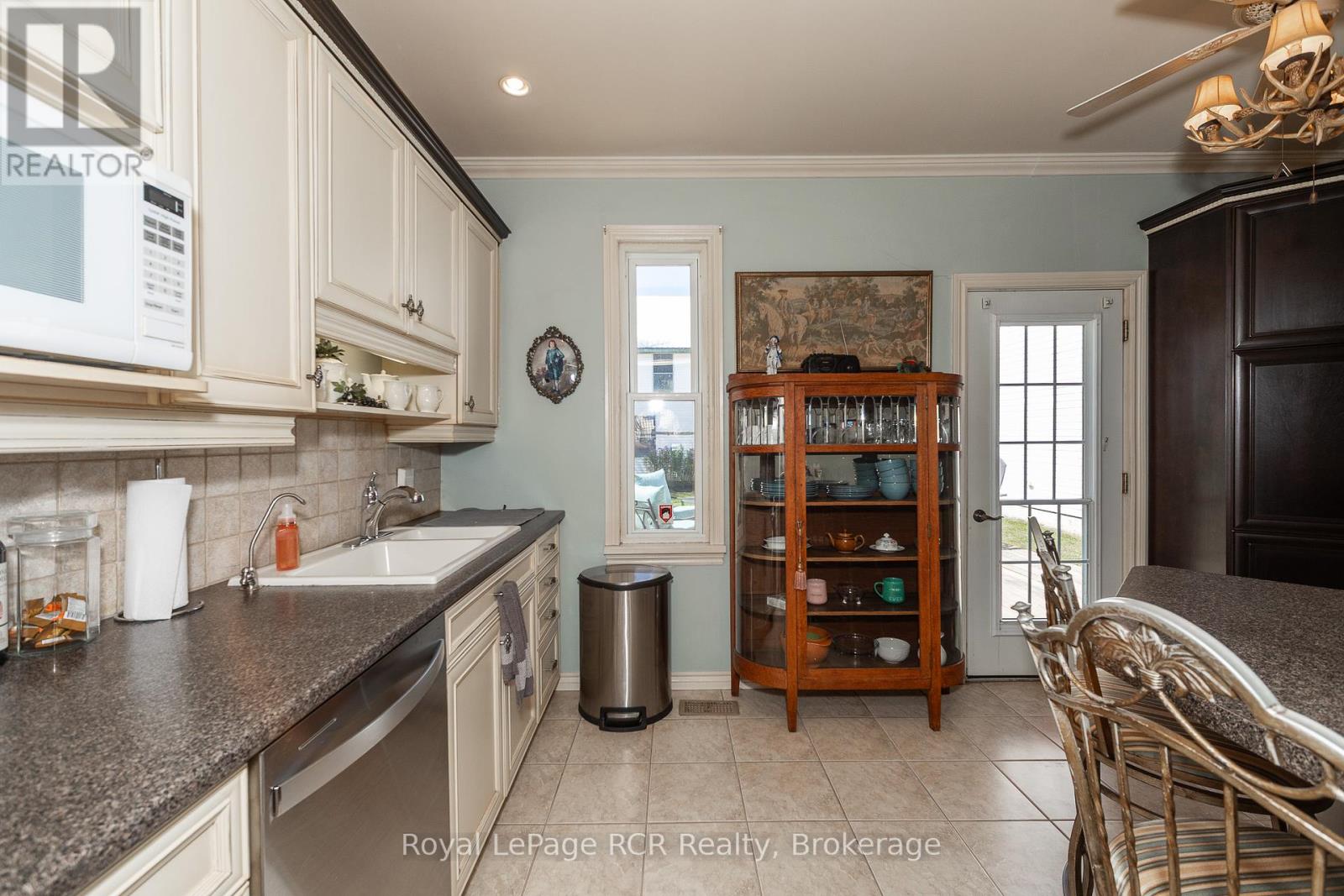 580283 Side Road 60, Chatsworth, Ontario  N0H 1C0 - Photo 6 - X12378053