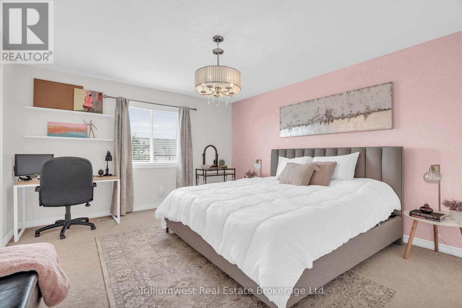 210 Couling Crescent, Guelph, Ontario  N1E 0L4 - Photo 20 - X12378089
