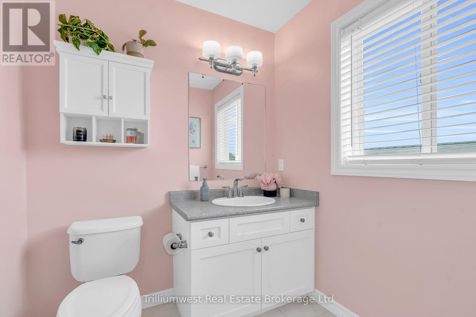 210 Couling Crescent, Guelph, Ontario  N1E 0L4 - Photo 24 - X12378089