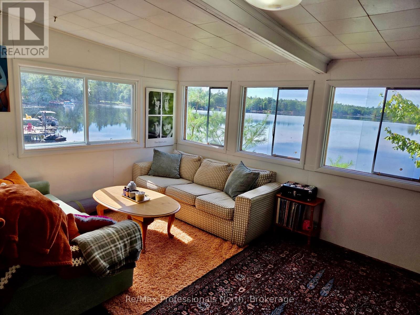 1055 Evanswood Drive, Gravenhurst (Wood (Gravenhurst)), Ontario  P0E 1G0 - Photo 36 - X12378155