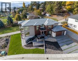 1047 Oak Barrel Place, west kelowna, British Columbia