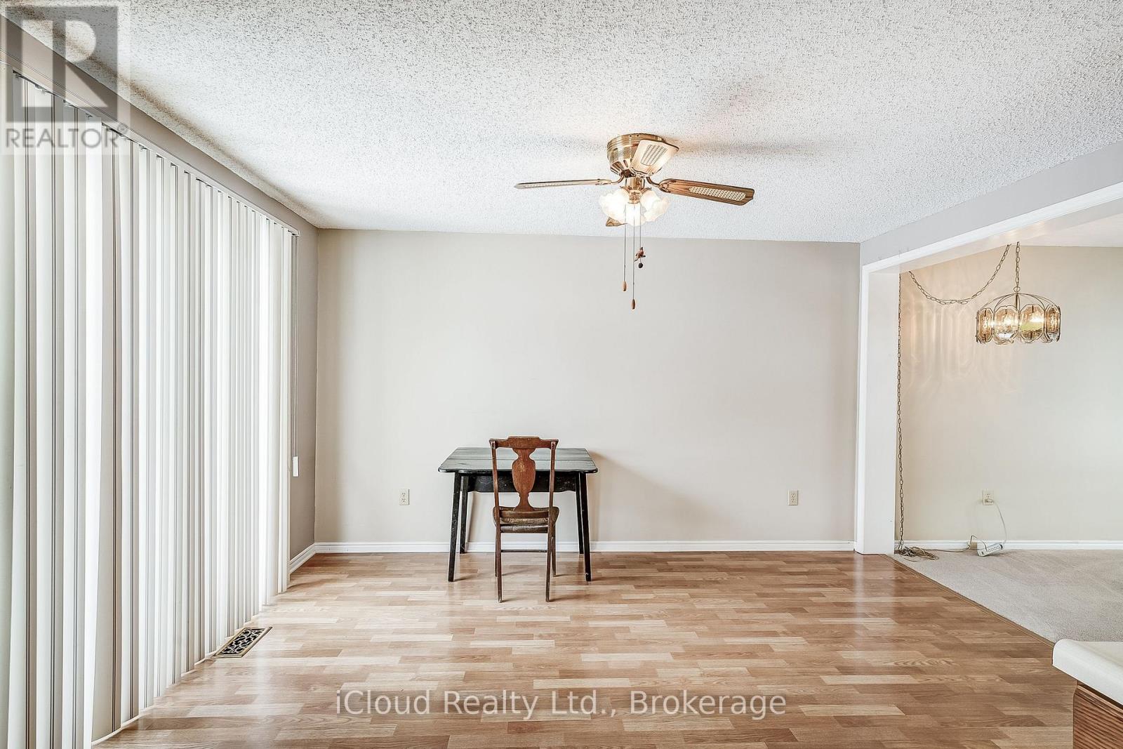 2 Balsam Ct Court S, New Tecumseth, Ontario  L0G 1W0 - Photo 15 - N12365631