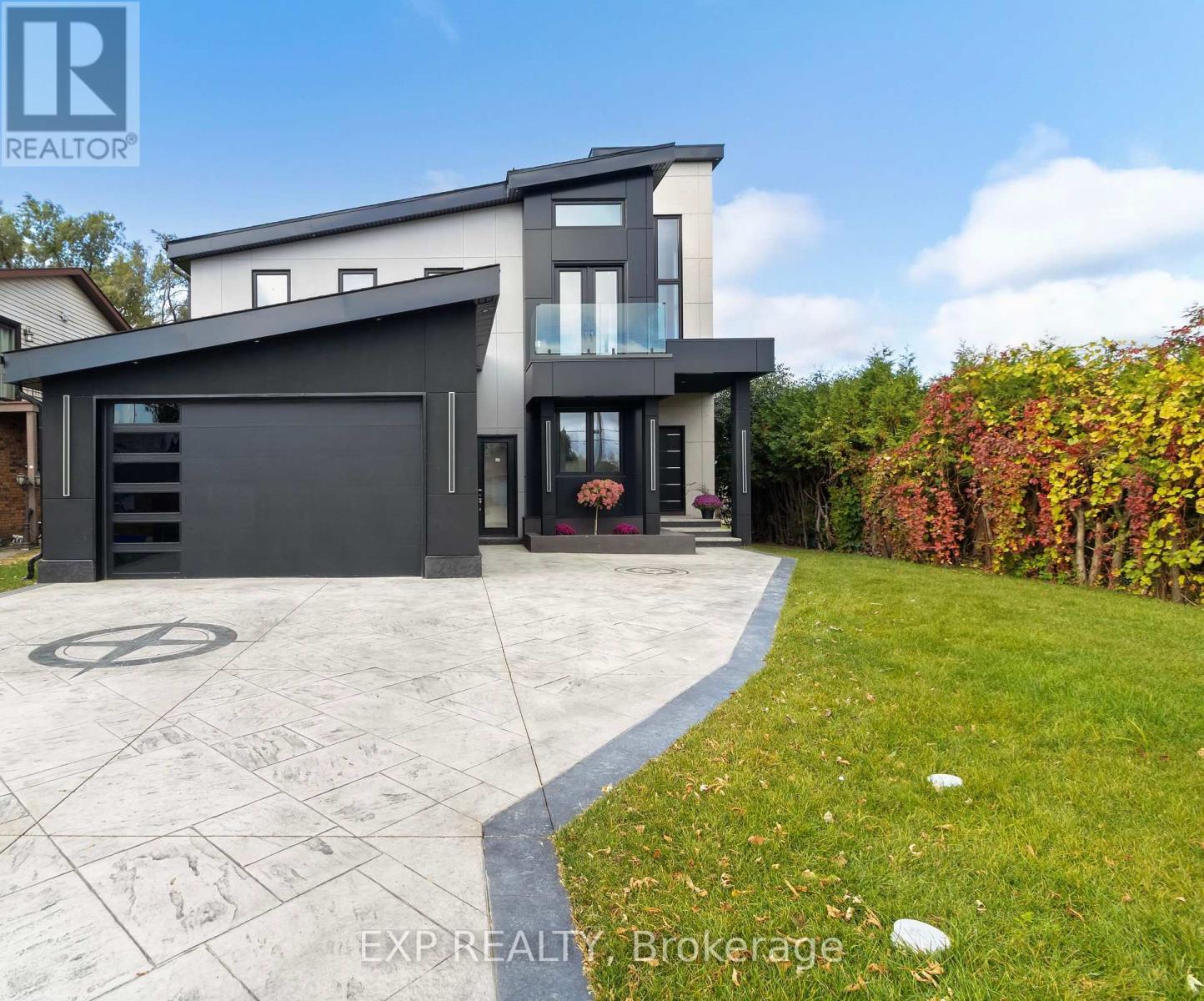 838 ELMWOOD STREET, Georgina, Ontario