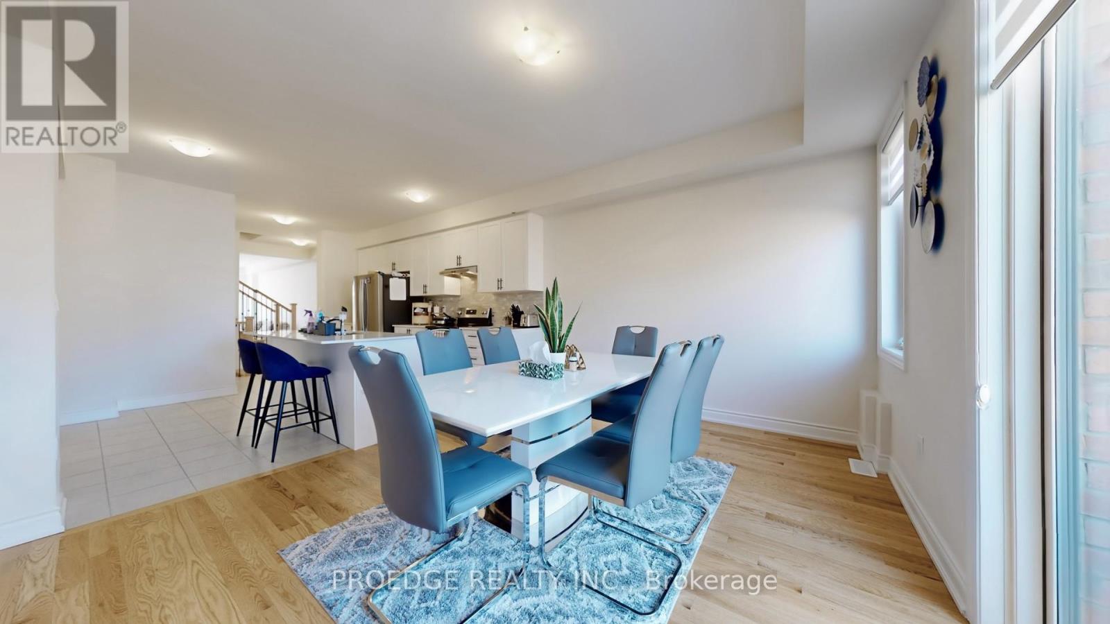 3227 Sixth Line, Oakville (Go Glenorchy), Ontario  L6H 0V9 - Photo 9 - W12377877