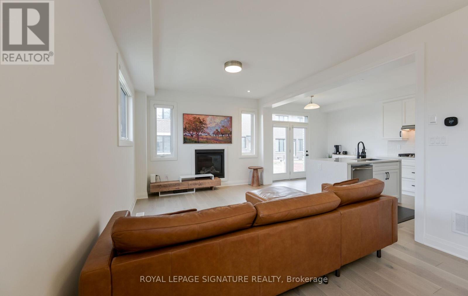 1175 Milland Drive, Oakville, Ontario  L6H 3X1 - Photo 12 - W12377891