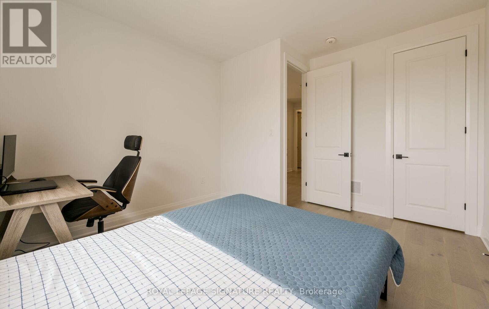 1175 Milland Drive, Oakville, Ontario  L6H 3X1 - Photo 35 - W12377891