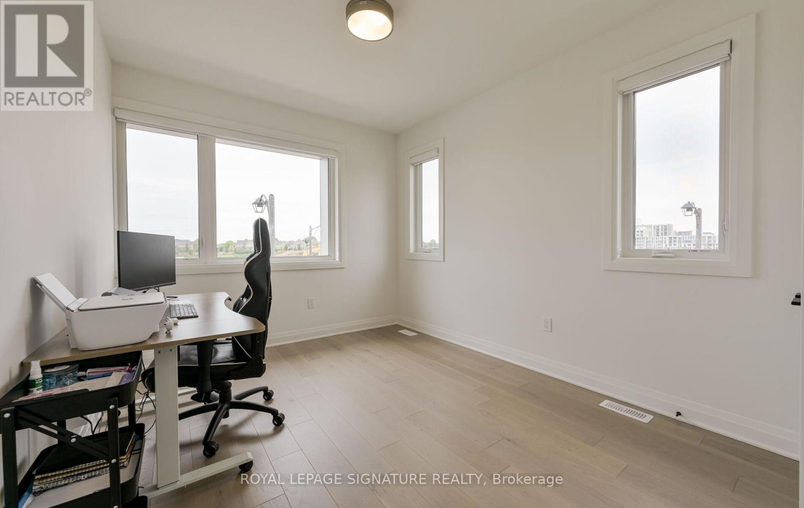 1175 Milland Drive, Oakville, Ontario  L6H 3X1 - Photo 37 - W12377891