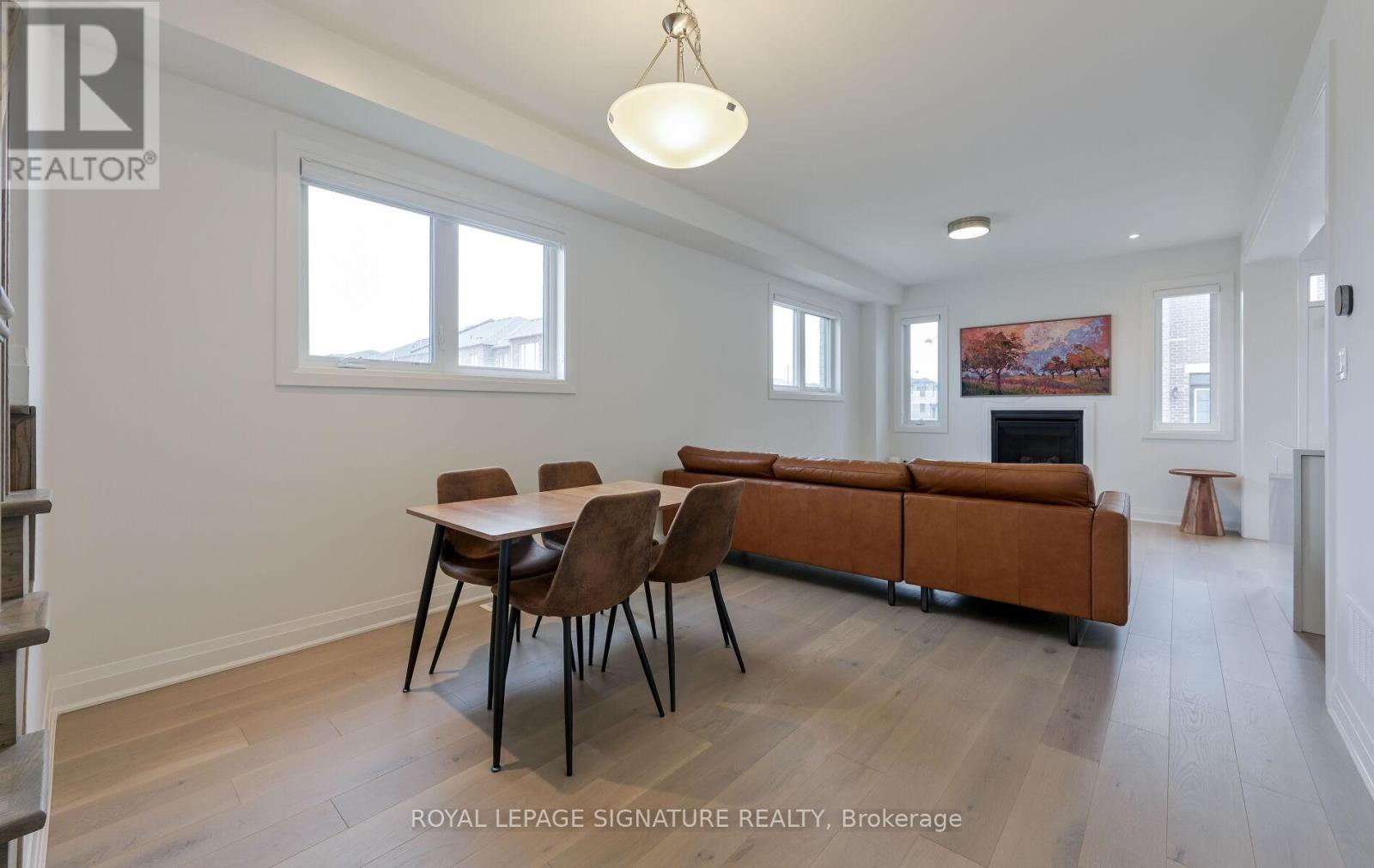 1175 Milland Drive, Oakville, Ontario  L6H 3X1 - Photo 7 - W12377891