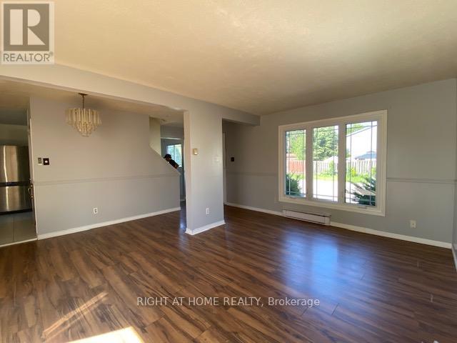 29 Jackman Drive, Brampton, Ontario  L6S 2L7 - Photo 4 - W12377929