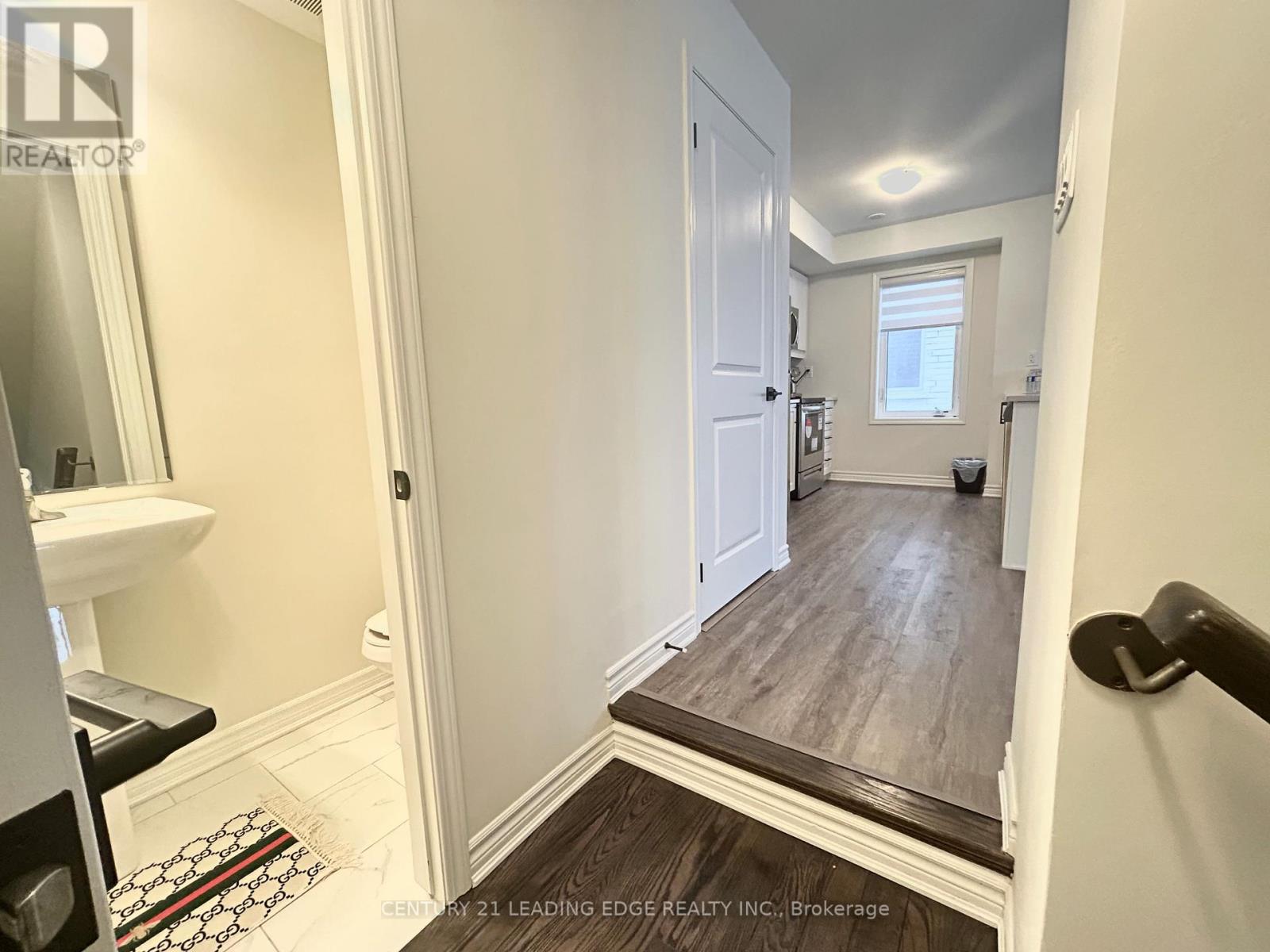3378 Swordbill Street, Pickering, Ontario  L0H 1J0 - Photo 6 - E12377595